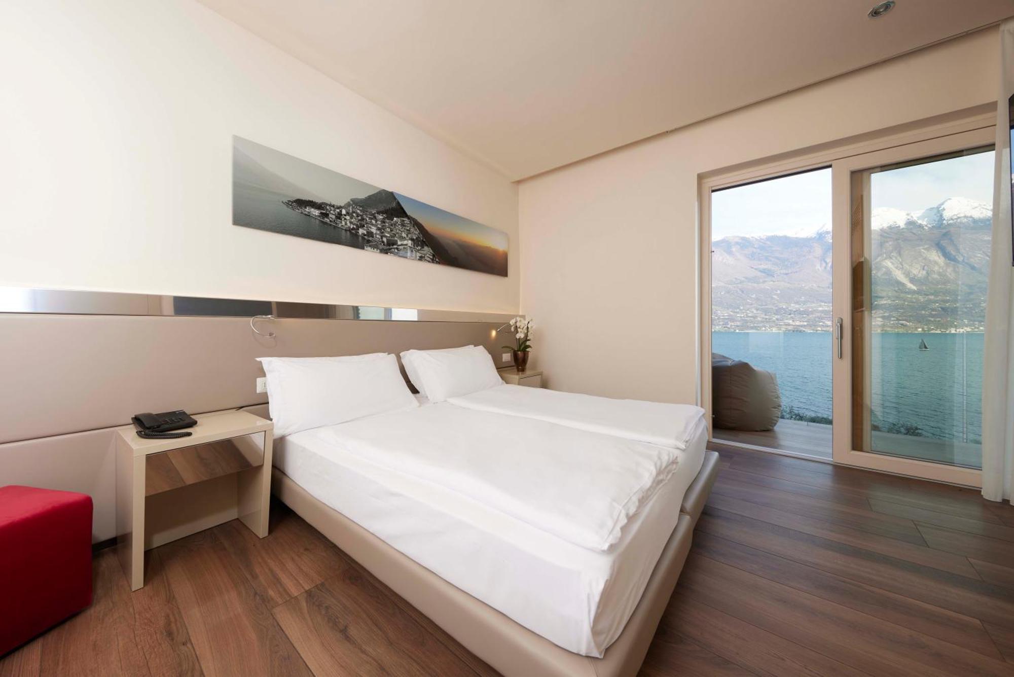 לימונה סול גרדה Hotel Atilius - Adults Only חדר תמונה